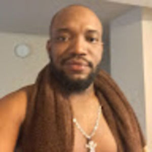 Meet your Posher, Olukayode